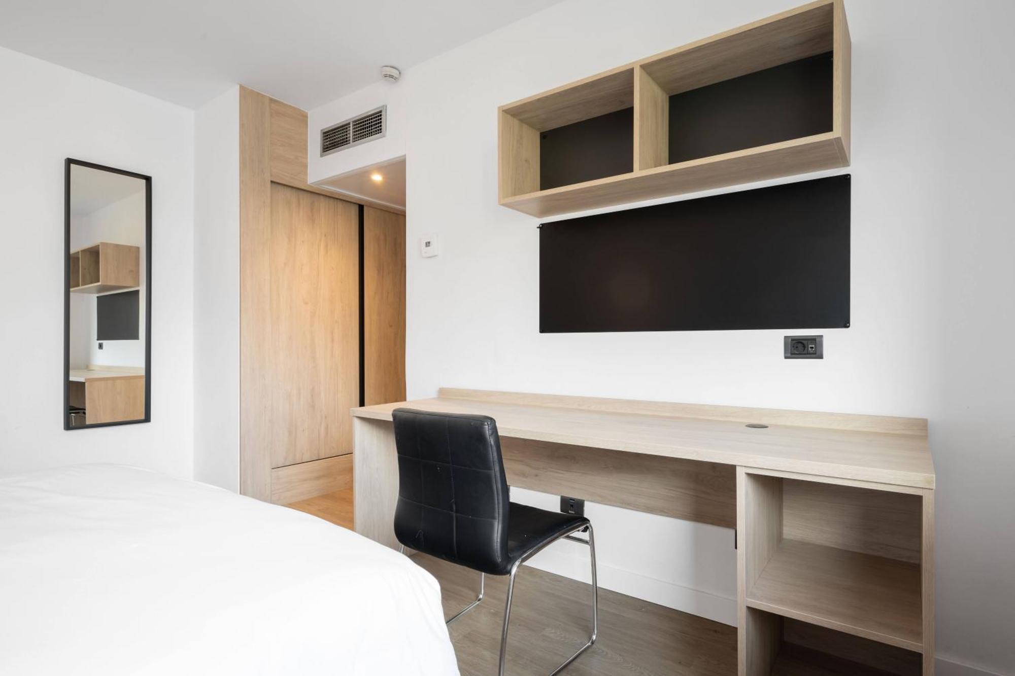 Micampus Pamplona Student Residence Экстерьер фото