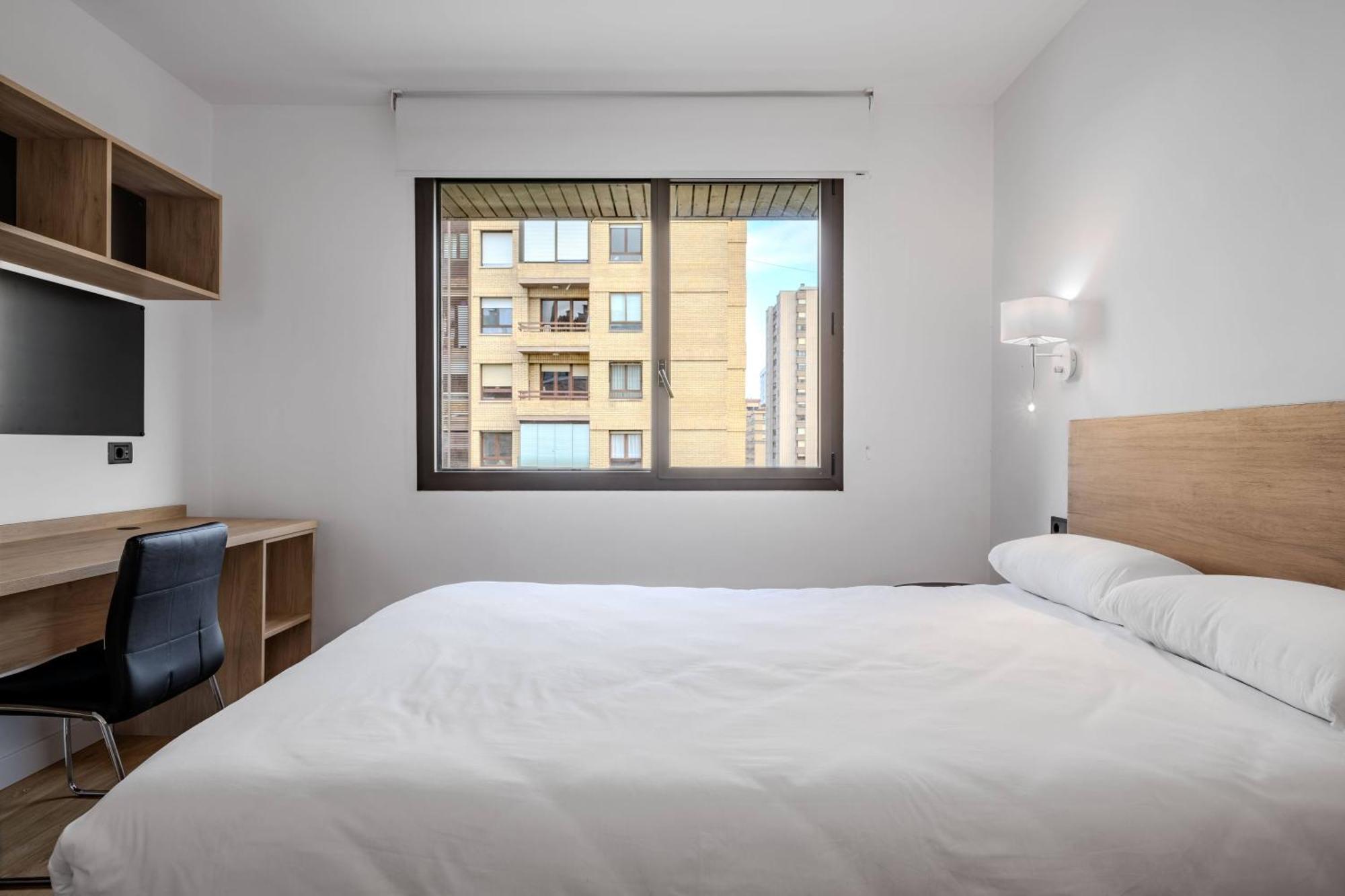 Micampus Pamplona Student Residence Экстерьер фото