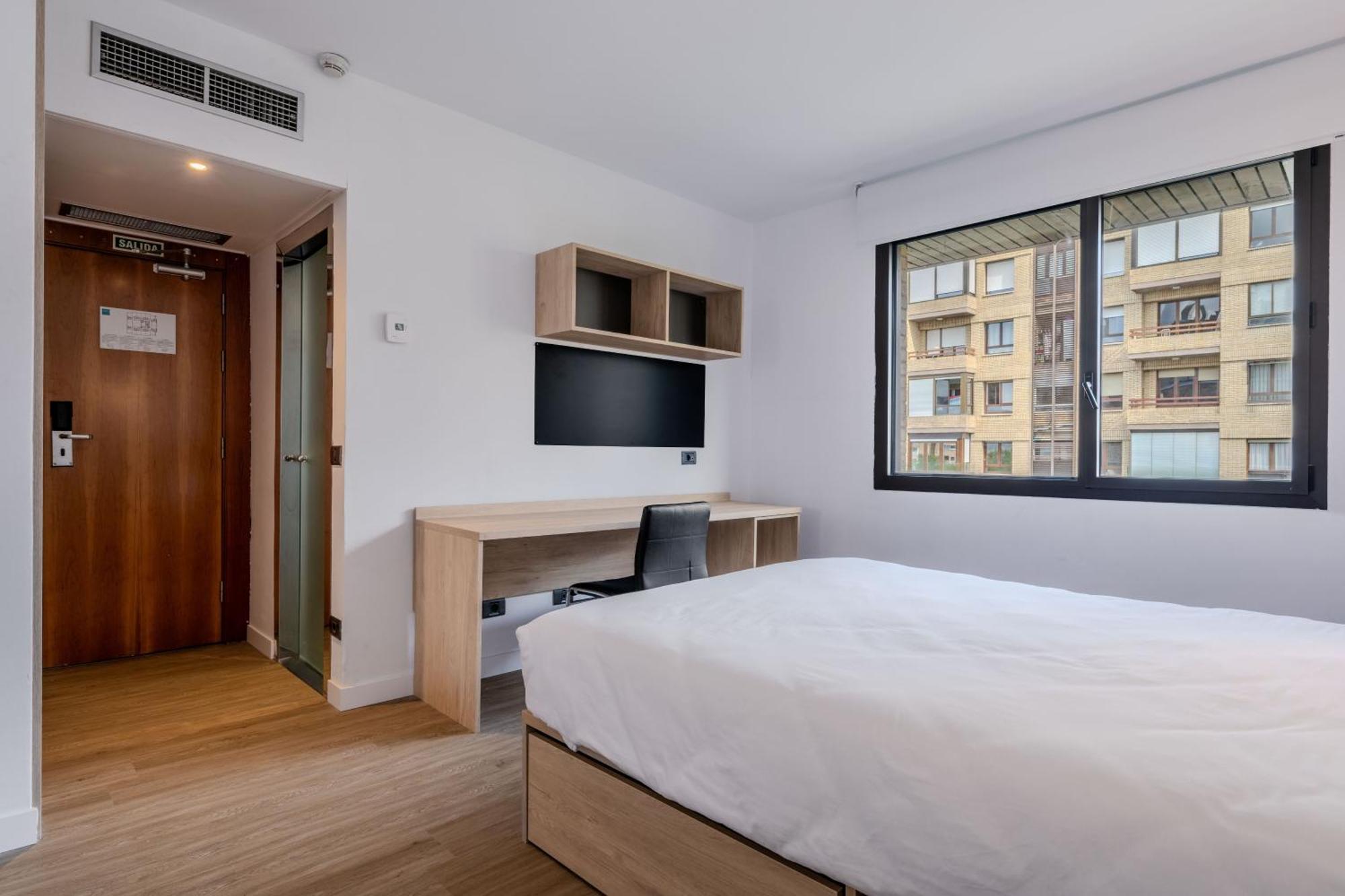 Micampus Pamplona Student Residence Экстерьер фото