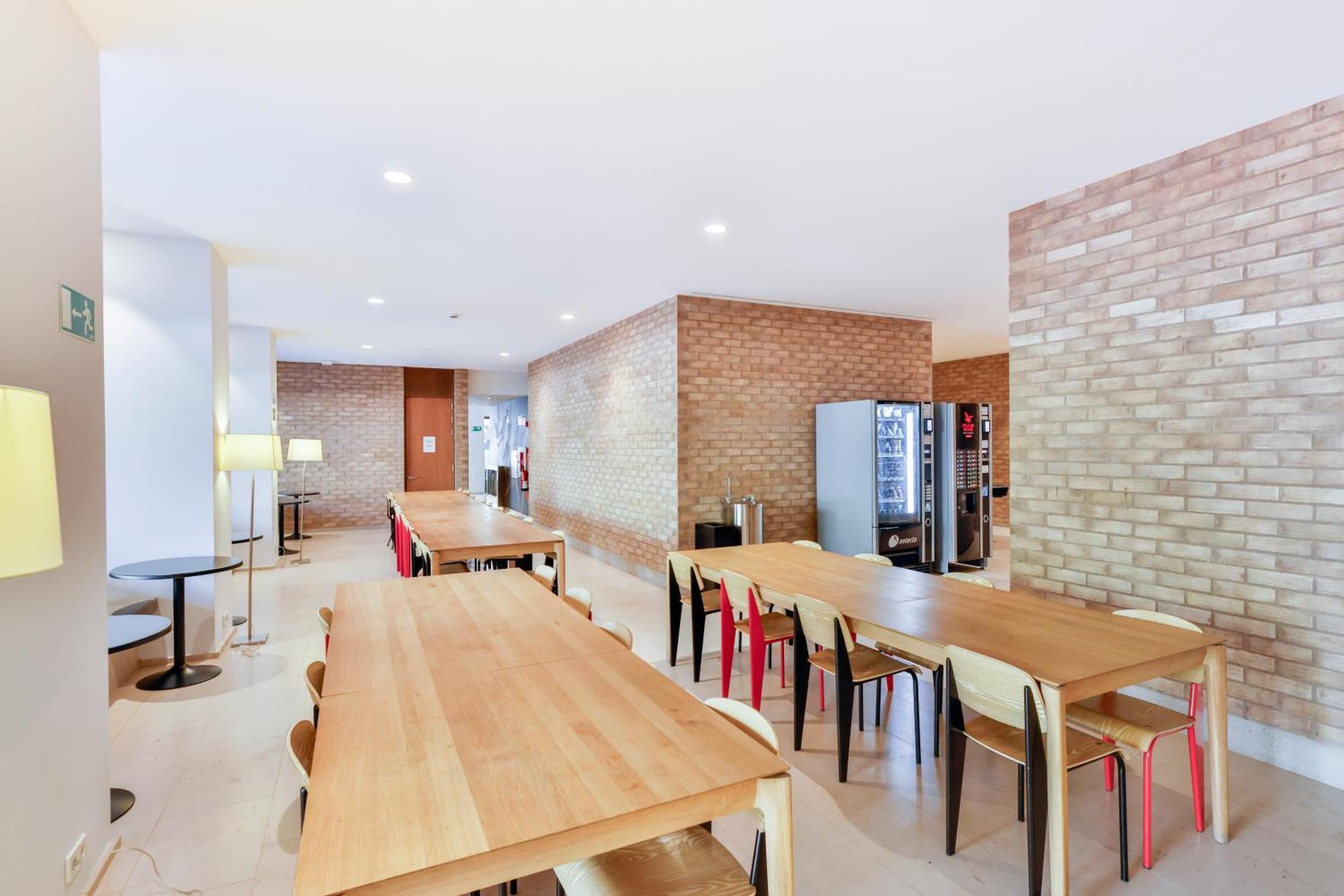 Micampus Pamplona Student Residence Экстерьер фото