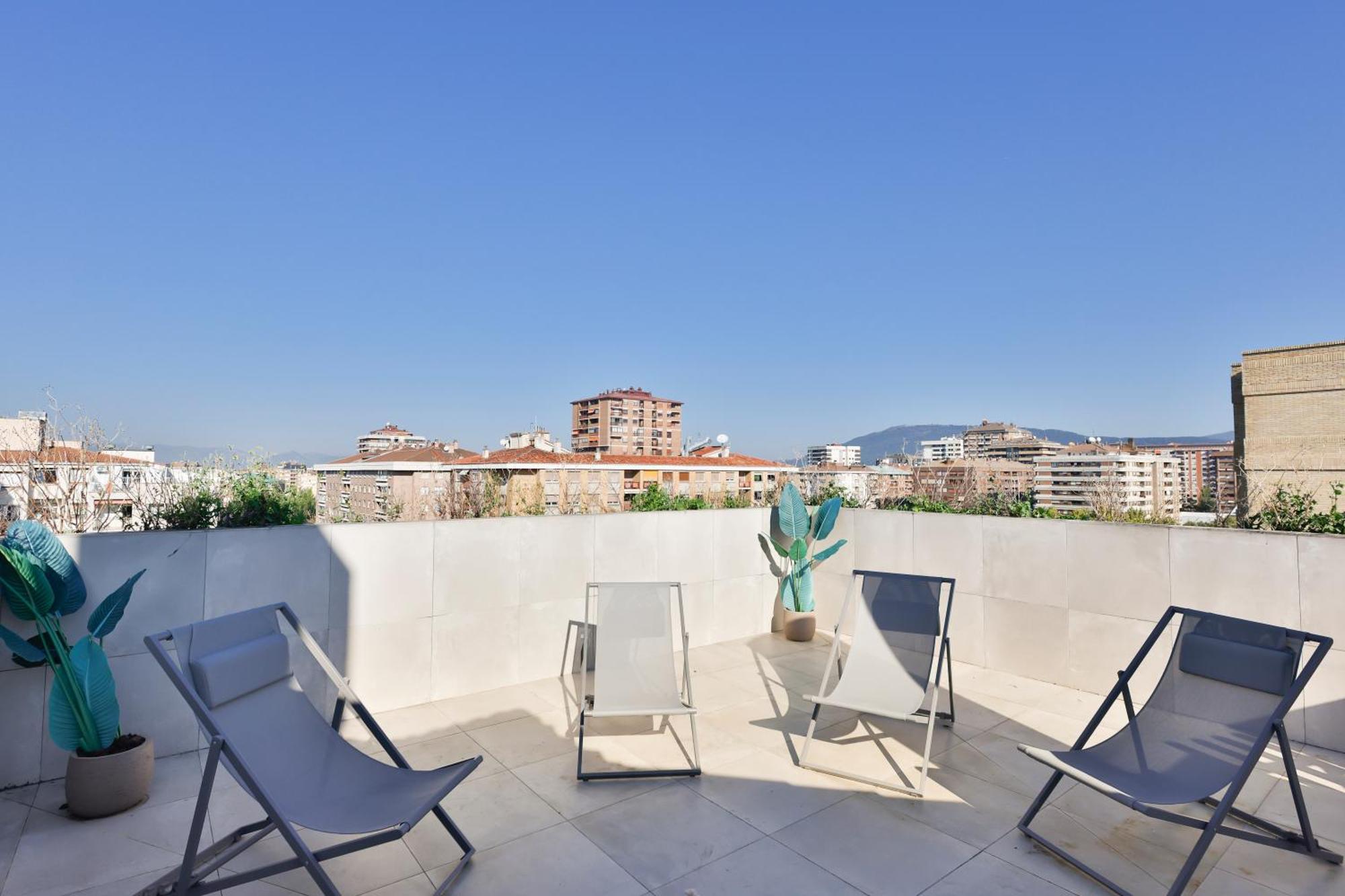 Micampus Pamplona Student Residence Экстерьер фото
