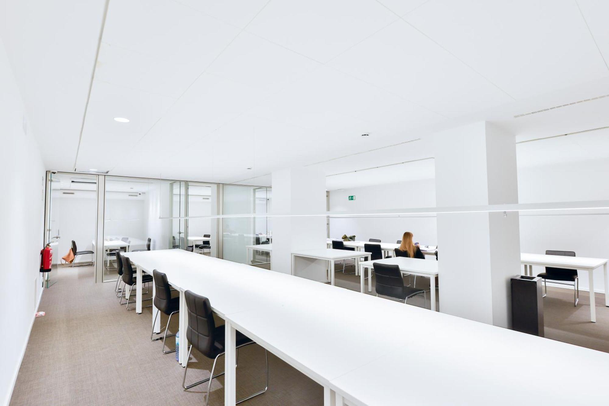 Micampus Pamplona Student Residence Экстерьер фото